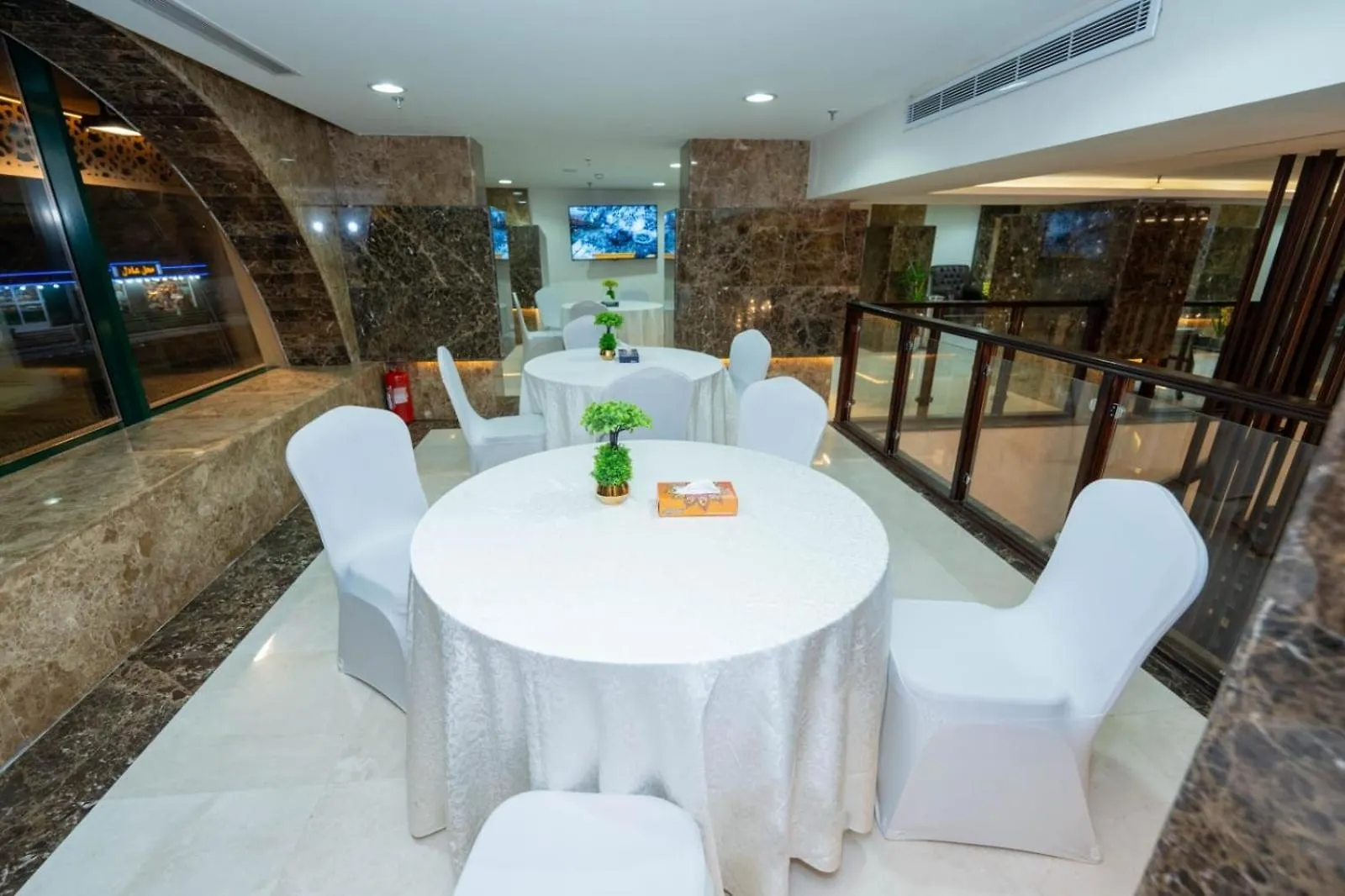 Rizq Palace Hotel Al Masfalah 4*,